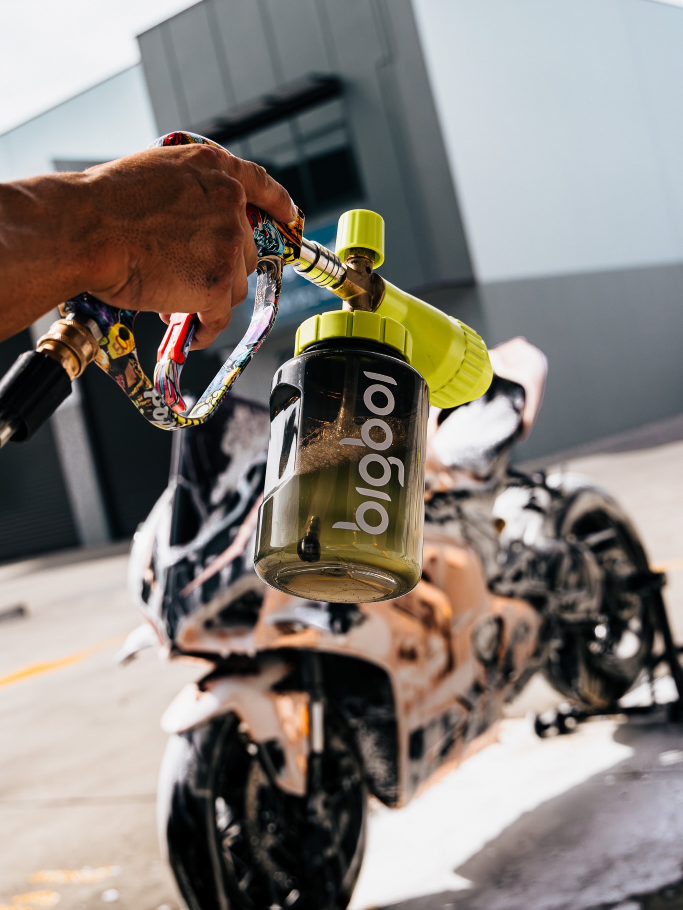 Ducati Panigale V4 detail 5