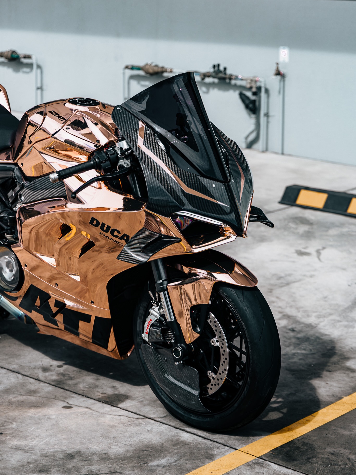 Ducati Panigale V4 detail 2